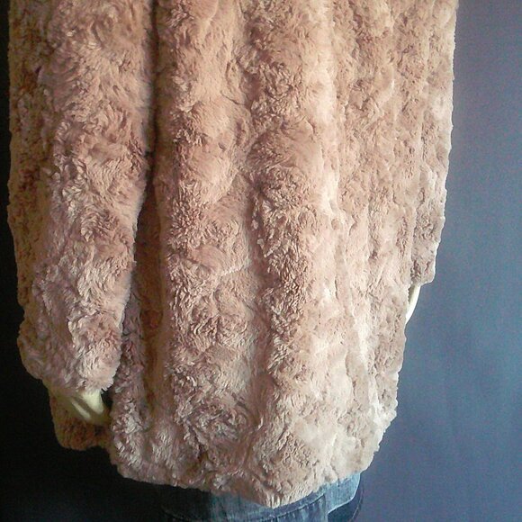 BB Dakota Light Cocoa Wrap Faux Fur Side Pocket Coat in size M - Picture 10 of 12